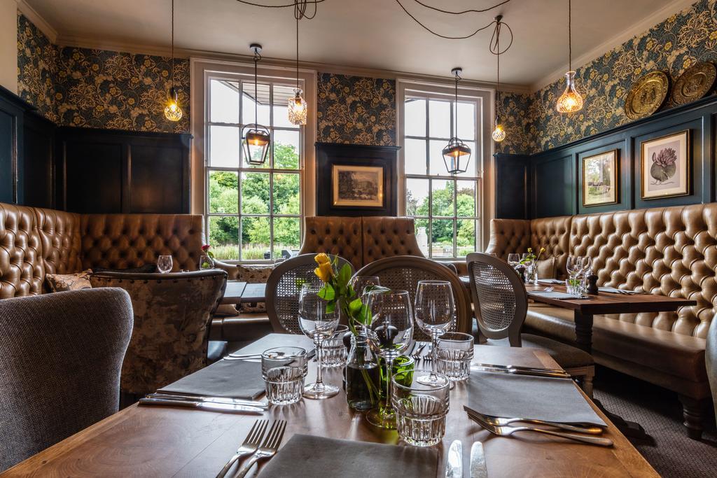 Greyhound Hotel Carshalton Екстериор снимка