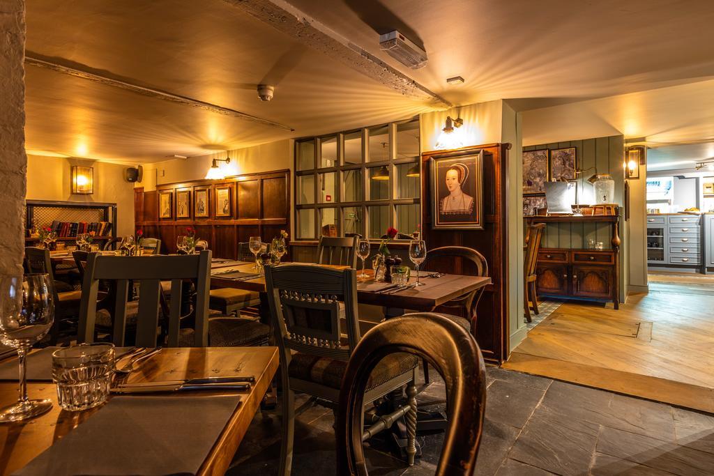 Greyhound Hotel Carshalton Екстериор снимка